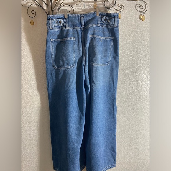 We The Free Super Sweeper Wide Leg denim jeans. Hard to find. Size Large - Picture 5 of 10